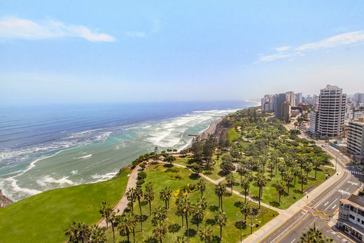 Двухуровневые апартаменты, Miraflores, Lima