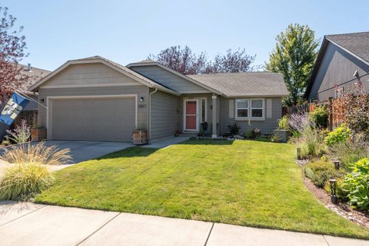 Luxury home in Bend, Deschutes County