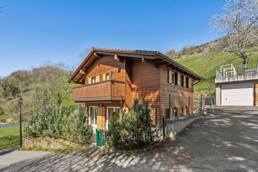 Müstakil ev Ollon, Aigle District