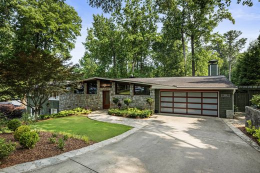 Detached House in Atlanta, Fulton County