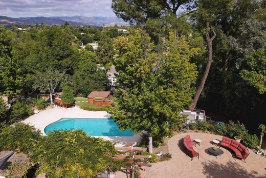 Частный Дом, Hidden Hills, Los Angeles County