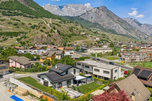 Casa en Saillon, Martigny District