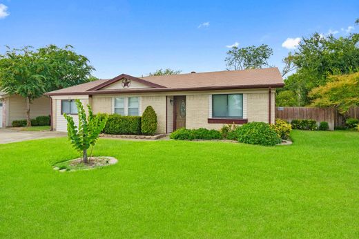 Vrijstaand huis in Irving, Dallas County