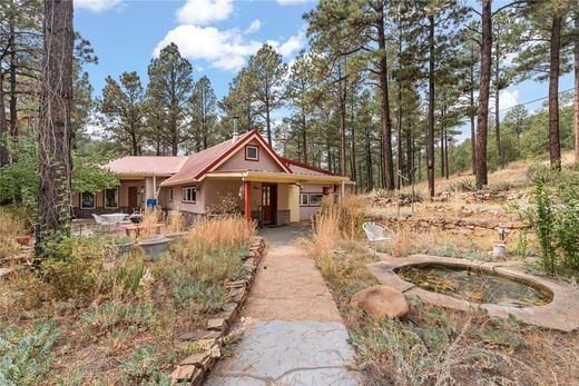 Casa en Montezuma, San Miguel County