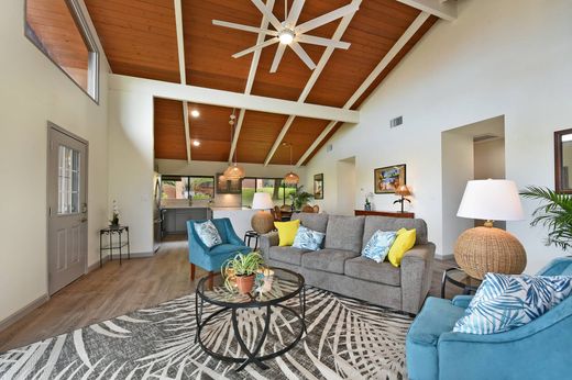 Detached House in Lahaina, Maui