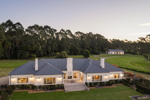 Detached House in Bowral, Wingecarribee