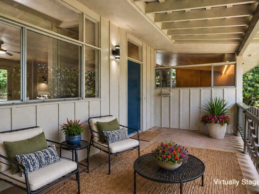 Detached House in Claremont, Los Angeles County