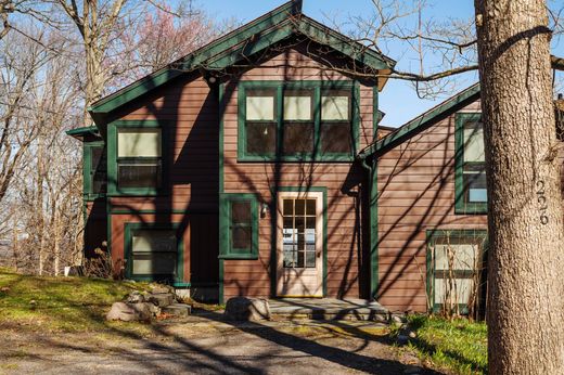 Detached House in West Park, Ulster County