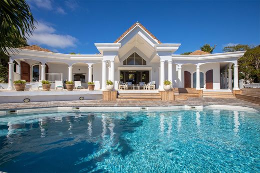 Villa in Orient Bay