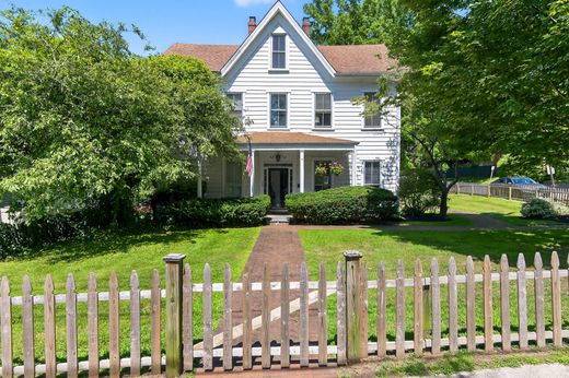 Apartment / Etagenwohnung in Huntington, Suffolk County