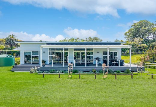 Einfamilienhaus in Riversdale Beach, Masterton District