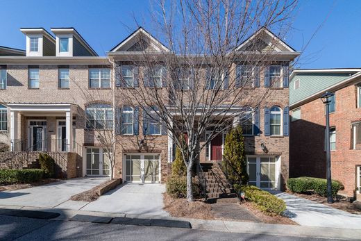 Townhouse in Alpharetta, Fulton County