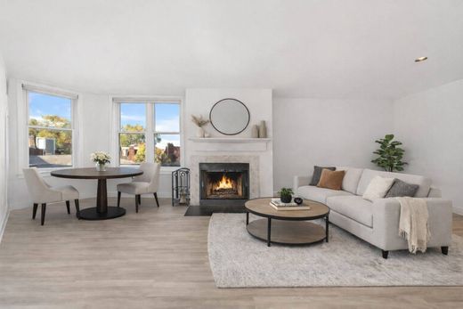 Apartment in Boston, Suffolk County