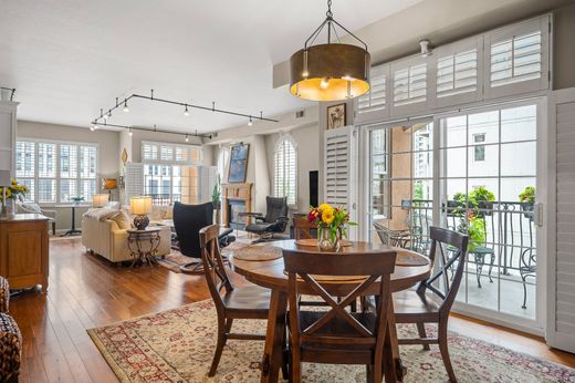 Apartment in Denver, Denver County