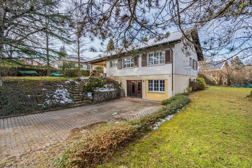 Einfamilienhaus zu verkaufen in Le Mont-sur-Lausanne
