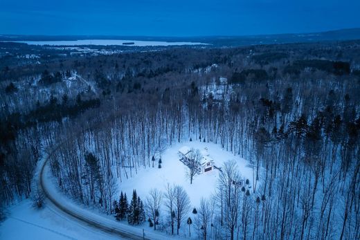 Lac-Brome, Montérégieの一戸建て住宅