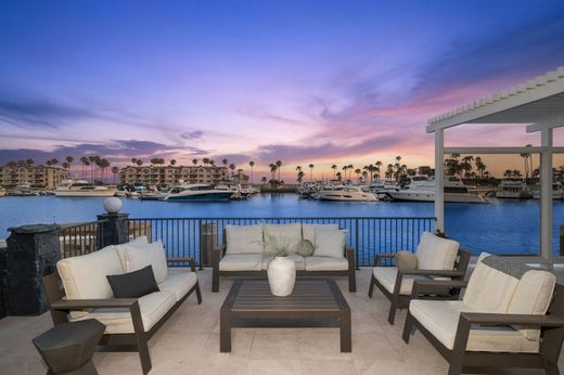 Detached House in Huntington Beach, Orange County