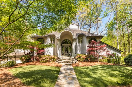 Vrijstaand huis in Sandy Springs, Fulton County
