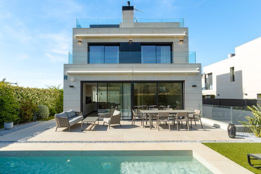 Casa en Montgat, Provincia de Barcelona