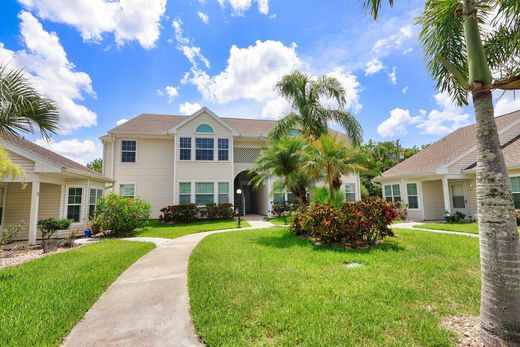 Luxury home in Vero Beach, Indian River County