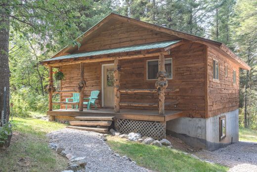 Vrijstaand huis in Star Valley Ranch, Lincoln County