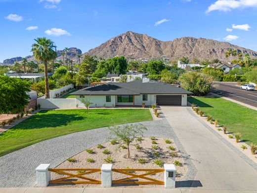 Detached House in Phoenix, Maricopa County