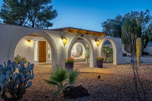 Detached House in Tucson, Pima County