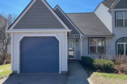 Luxury home in Burlington, Chittenden County