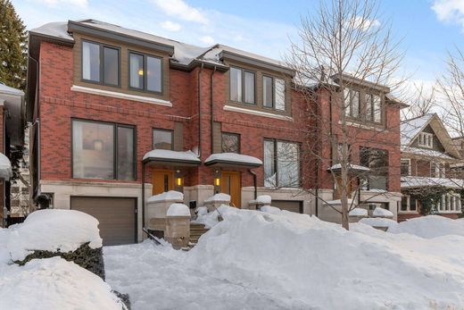 Townhouse in Toronto, Ontario