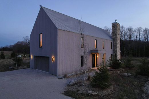 Dom jednorodzinny w Meaford, Ontario