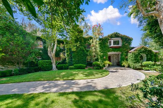 Detached House in Hidden Hills, Los Angeles County