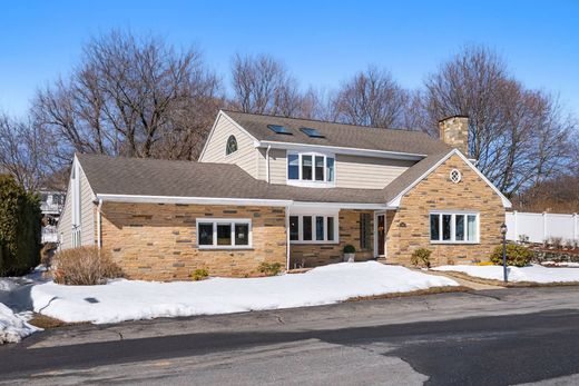 Maison individuelle à Belmont, Comté de Middlesex