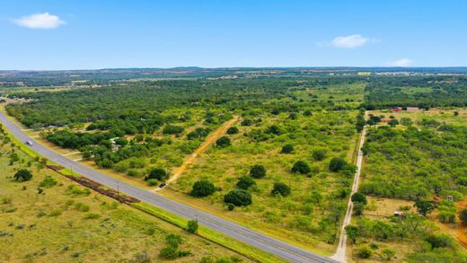 Grond in Graham, Young County