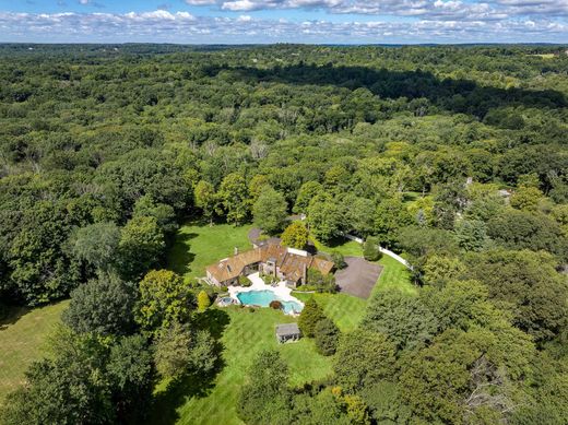 Detached House in Greenwich, Fairfield County