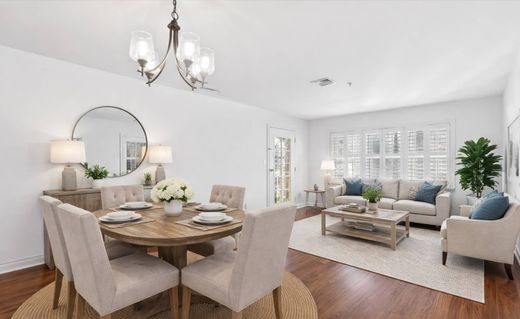 Apartment in Hamden, New Haven County