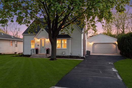 Detached House in Edina, Hennepin County