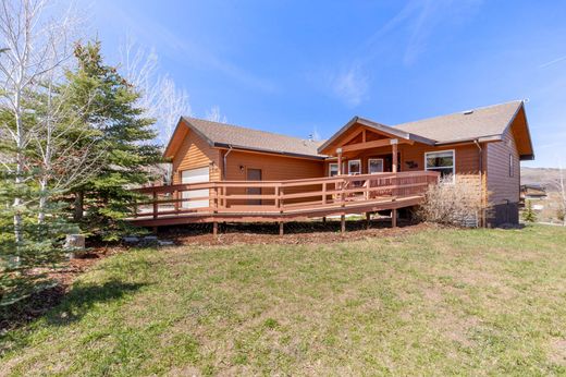 Detached House in Oak Creek, Routt County