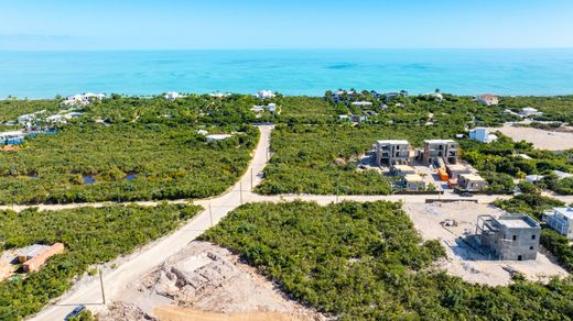 Grond in Long Bay, Providenciales