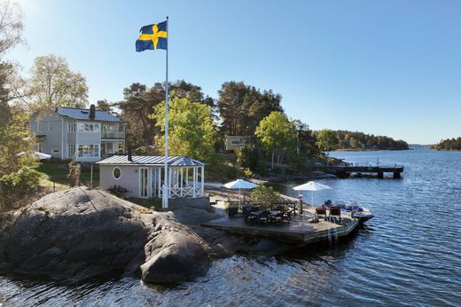 Вилла, Österåker, Vingåkers Kommun