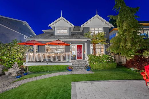 Detached House in West Vancouver, Metro Vancouver Regional District