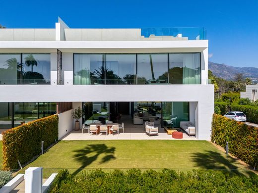 Detached House in Marbella, Malaga