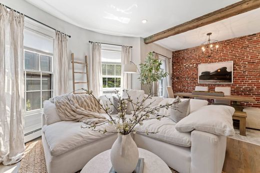 아파트 / Boston, Suffolk County