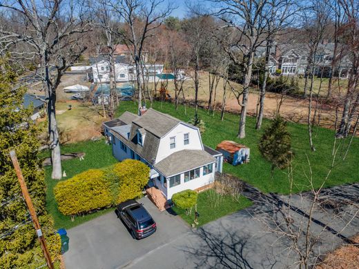Detached House in Ocean, Monmouth County