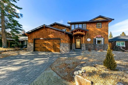 South Lake Tahoe, El Dorado Countyの一戸建て住宅