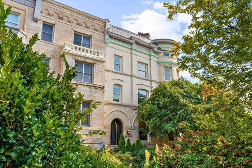 Townhouse in Washington, Washington County