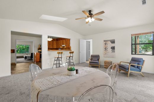 ‏בתי יוקרה ב  Redding, Shasta County