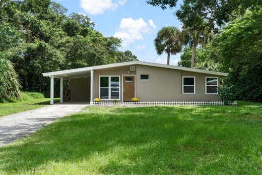 Luxury home in Vero Beach, Indian River County