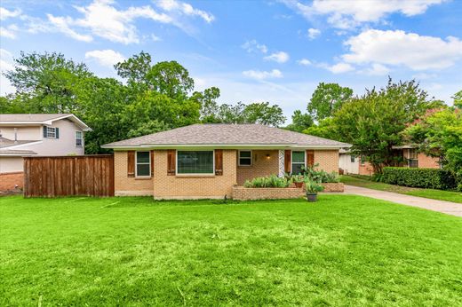 Vrijstaand huis in Dallas, Dallas County