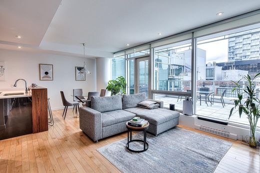 Apartment / Etagenwohnung in Montreal, Montréal