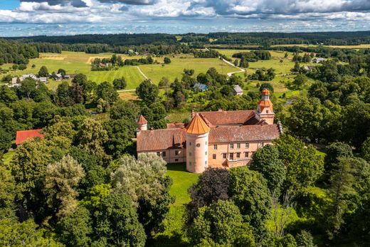 Kuldīga, Kuldīgas novadsの城